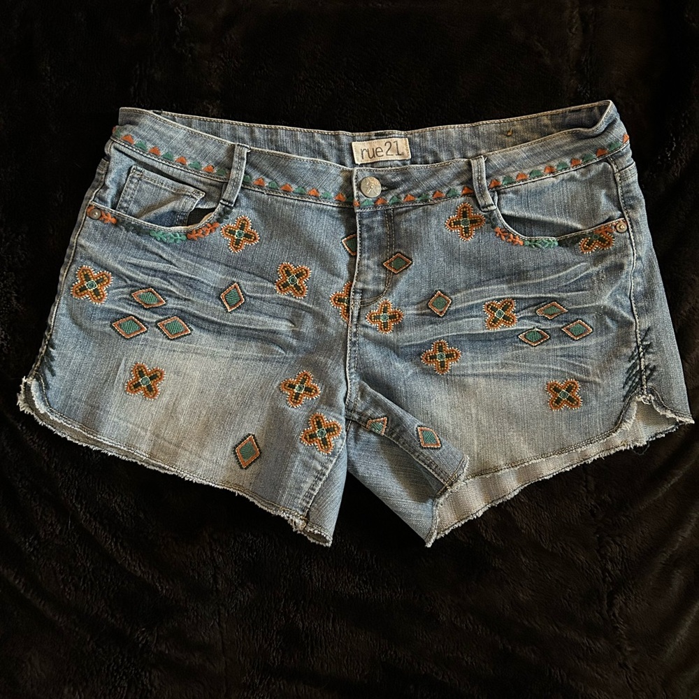 Rue21 Embroidered Denim Shorts